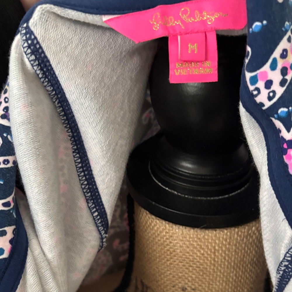 Lilly Pulitzer SPF 50 Skipper popover size medium - Picture 7 of 8